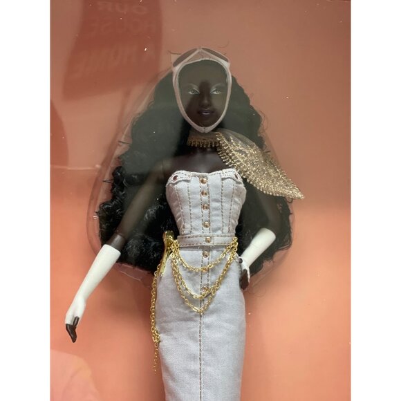 Mattel 2010 Charmaine King Passport Barbie Doll African American Byron Lars Gold - Picture 4 of 9